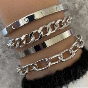 ⚡️Fabulous⚡️New 4 Bracelets & Bangles